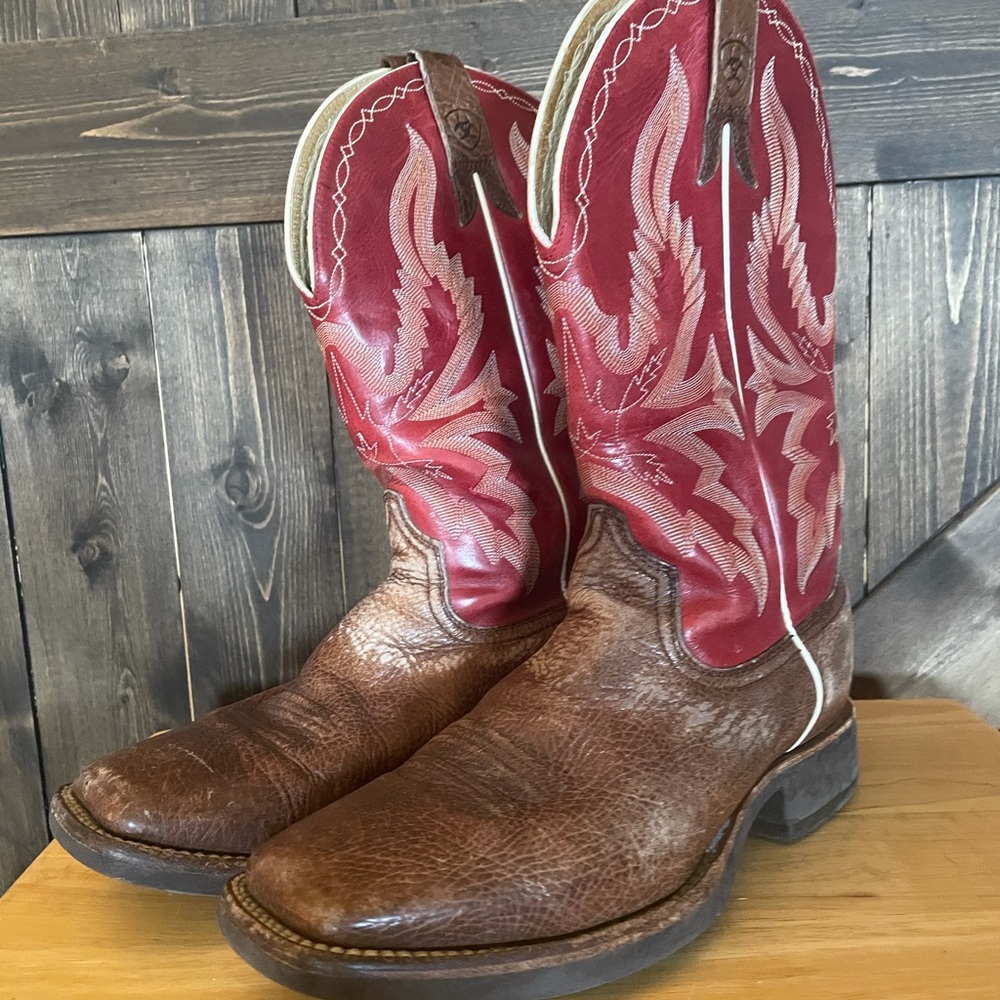 Men’s Used Ariat Boots Size 10D
